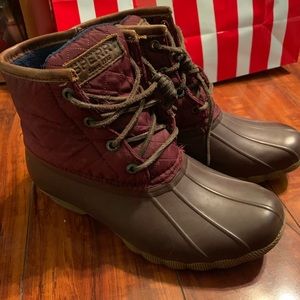 Purple/Maroon Sperry Duck boots - open to offers!